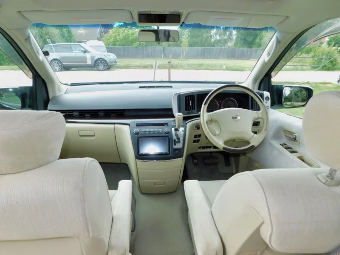 Nissan Elgrand 3.5 Petrol AUTOMATIC 2 Berth by Free Spirit Campervans. 2005 with Only 51,200 miles from New. 4 x 3 point Seat Belts. £21,999 - Image 18
