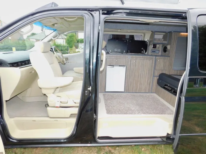 Nissan Elgrand 3.5 Petrol AUTOMATIC 2 Berth by Free Spirit Campervans. 2005 with Only 51,200 miles from New. 4 x 3 point Seat Belts. £21,999 - Image 15