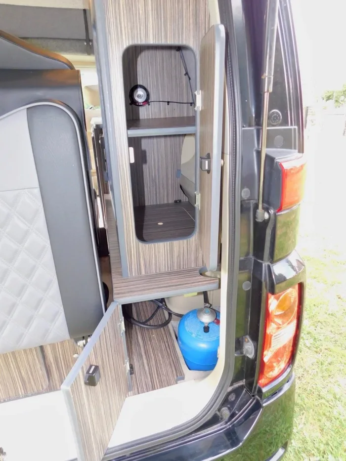 Nissan Elgrand 3.5 Petrol AUTOMATIC 2 Berth by Free Spirit Campervans. 2005 with Only 51,200 miles from New. 4 x 3 point Seat Belts. £21,999 - Image 7