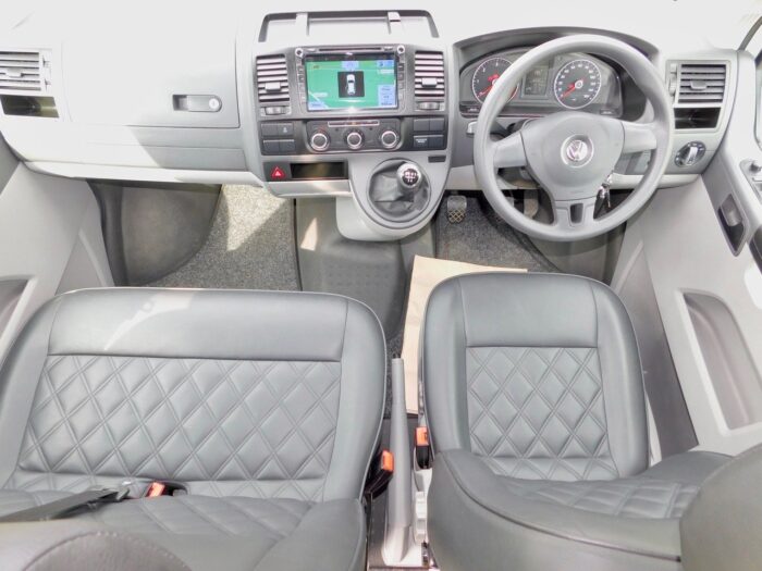 Camper King VW 4 Berth Camper Van 2.0 Tdi with 5 Seatbelts. Only 42,000 miles and 2 owners from New. 2014 64 plate. £34,999 - Image 13