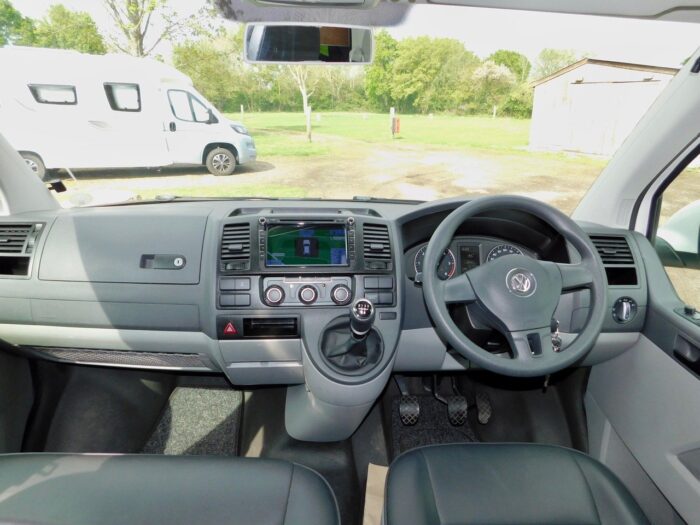 Camper King VW 4 Berth Camper Van 2.0 Tdi with 5 Seatbelts. Only 42,000 miles and 2 owners from New. 2014 64 plate. £34,999 - Image 12