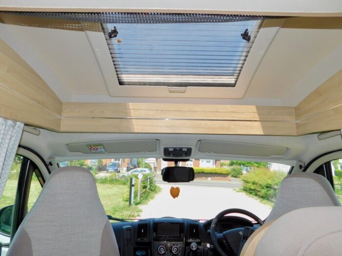 Elddis Sussex Fontwell Special Edition 196 Peugeot 2.0 Hdi with 6 Berth and 6 Seatbelts and Front and Rear Lounge and Dining Areas and with Only 16,800 miles from New in November 2016. £44,999 - Image 2