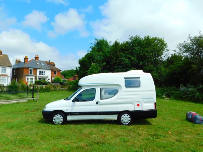 ROMAHOME Duo 2 Berth. 2001 Citroen 1.9d Economical Engine with Only 68,000 Miles From New. £14,999 - Image 2