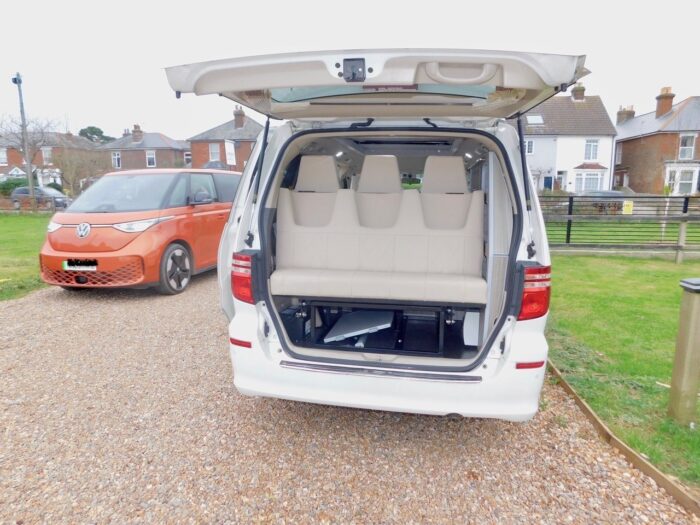 Toyota Alphard AUTOMATIC Petrol 2 Plus 2 Pop Top Campervan,  5 x 3 Point Seat Belts,  Extra Wide BED £22,999 - Image 11