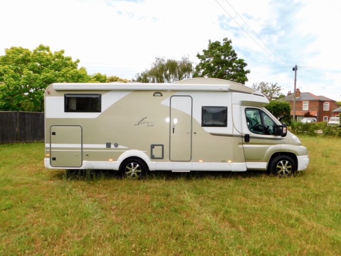 BURSTNER Ixeo IT 726 Luxury 4 Berth 2011 Motorhome with Large Garage, Twin Rear Beds or a Huge Double and a Double Drop Down Bed. Only 5,370 miles from New £39,999 - Image 37