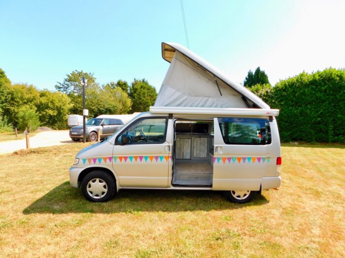 Mazda Bongo PETROL Automatic Professional Conversion 2 + 2 Berth Smooth and Silky Petrol Automatic Engine.. £11,999 - Image 13
