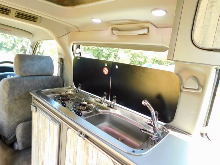 Mazda Bongo PETROL Automatic Professional Conversion 2 + 2 Berth Smooth and Silky Petrol Automatic Engine.. £11,999 - Image 9