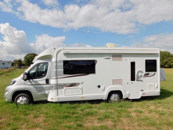 Elddis MAJESTIC 275 Luxury 2 Berth Motorhome with Huge Lounge and Only 4,716 Miles from New. £47,999 - Image 32