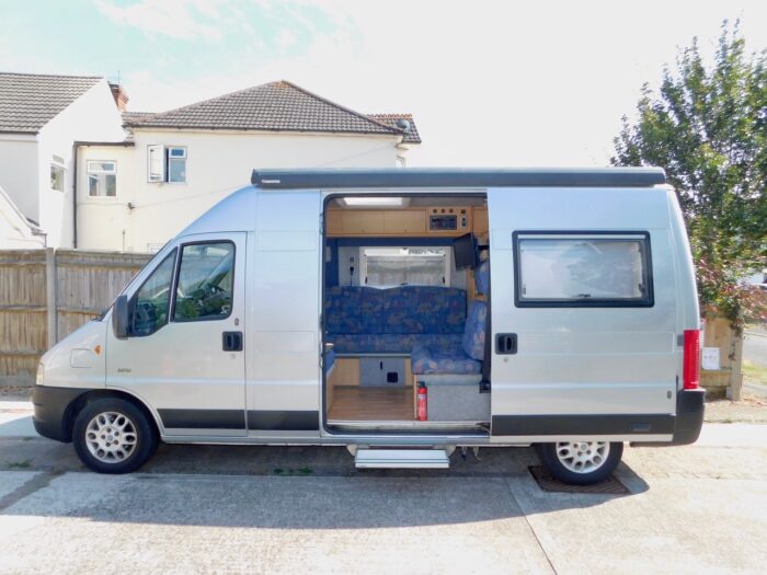 Devon Firebrand Luxury 2 Berth Camper Van with 3 x 3 Point Seat Belts and Under 6m Long. £24,999 - Image 25