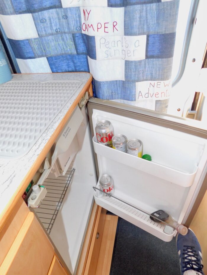 Devon Firebrand Luxury 2 Berth Camper Van with 3 x 3 Point Seat Belts and Under 6m Long. £24,999 - Image 16