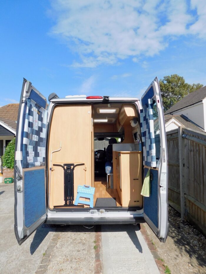 Devon Firebrand Luxury 2 Berth Camper Van with 3 x 3 Point Seat Belts and Under 6m Long. £24,999 - Image 18