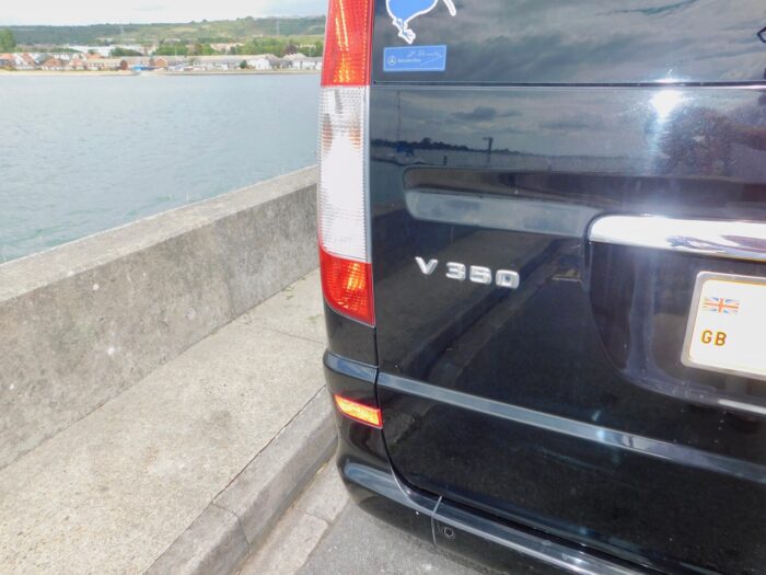 Mercedes-Benz Viano Ambiente 350 V6 Petrol AUTOMATIC With 2021 Luxury 2 Plus 2 Camper Conversion 2 Plus 2 Berth Pop Top. 5.2m Long. ULEZ Compliant.. £20,000 - Image 14