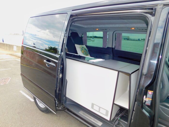Mercedes-Benz Viano Ambiente 350 V6 Petrol AUTOMATIC With 2021 Luxury 2 Plus 2 Camper Conversion 2 Plus 2 Berth Pop Top. 5.2m Long. ULEZ Compliant.. £20,000 - Image 10