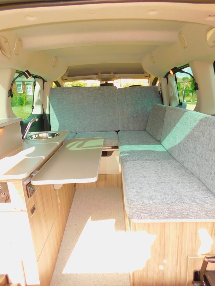 Peugeot Partner 1.6L Hdi with a 2 Berth Horizon Camper Van Conversion that can easily be used as your Everyday Car as well as a Camper Van. 2017 with Only 29,000 miles from New.. £20,000 - Image 14