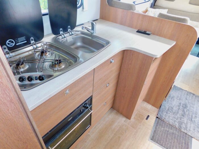 Dethleffs Trend 7877/2 Luxury 6 Berth Fiat 2.3 180 BHP Motorhome. 2019 with Only 8,000 miles. One Owner from New. Euro 6. ULEZ Compliant. A Perfect Touring Motorhome. Bright Open and Spacious….£75,999 - Image 11