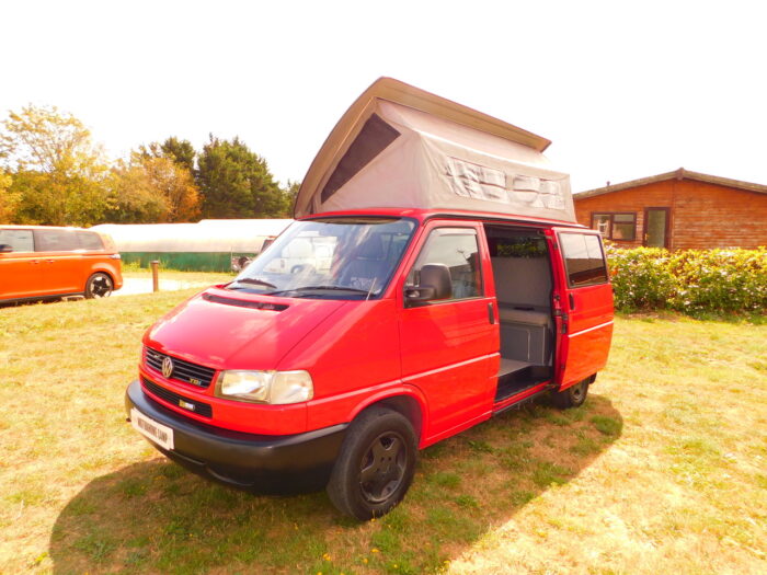 Bilbos VW T4 888 Special Edition Side Raising Pop Top Roof 2 Plus 2 Berth with Side Raising Roof and with Extra Wide Double Beds. 2003. Can be used as your Everyday Vehicle. £17,999 - Image 3