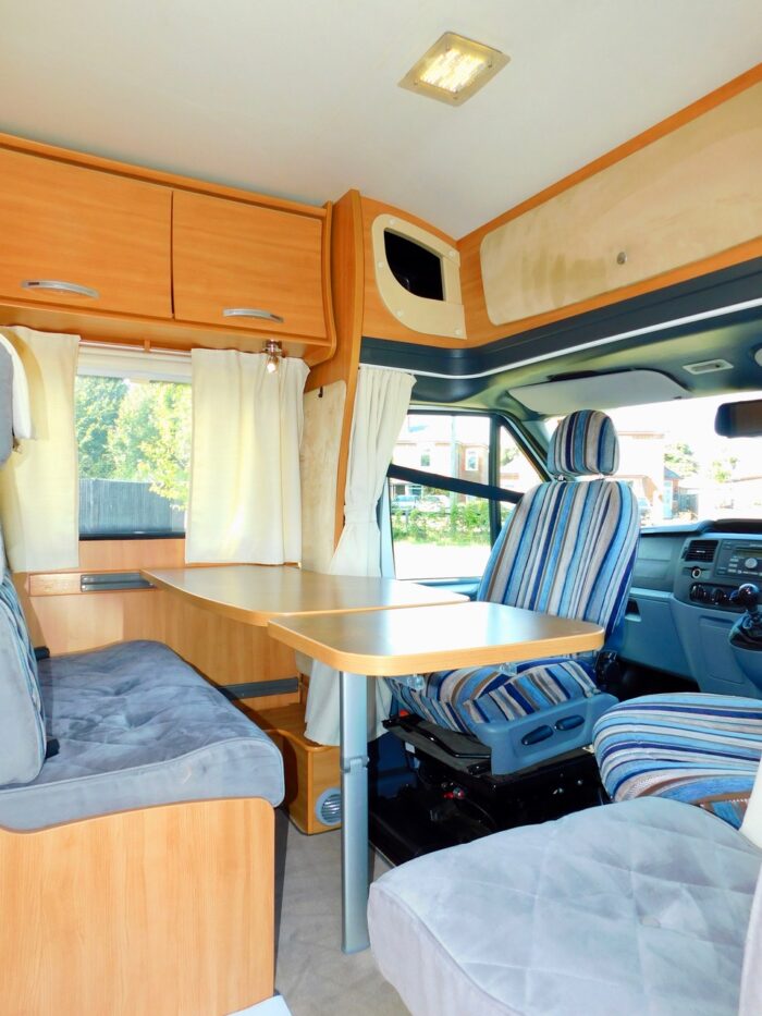 Chausson Flash 14 2012 Ford 2.2 Ddci. 3 to 4 Berth with 4 x 3Point Seat Belts and Only 26,000 miles from New Complete with Cab AIR CONDITIONING, Roof Mounted Solar Panel, Large Roll Out Awning and Bike Rack Deposit Taken - Image 7