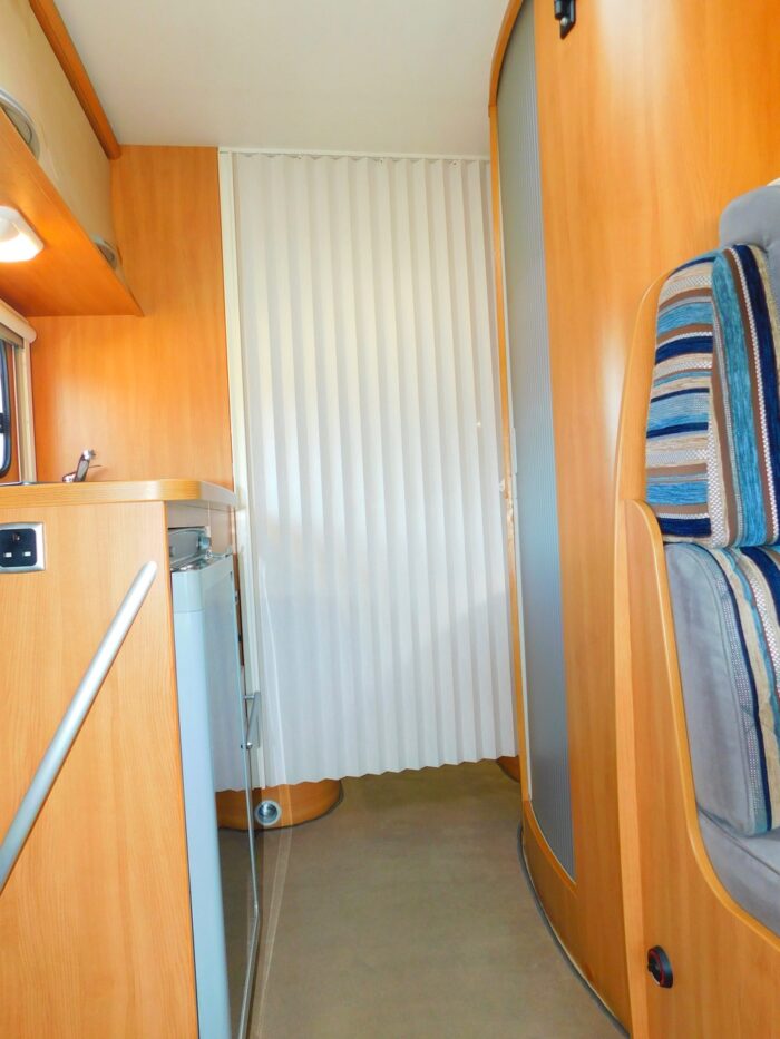 Chausson Flash 14 2012 Ford 2.2 Ddci. 3 to 4 Berth with 4 x 3Point Seat Belts and Only 26,000 miles from New Complete with Cab AIR CONDITIONING, Roof Mounted Solar Panel, Large Roll Out Awning and Bike Rack Deposit Taken - Image 21