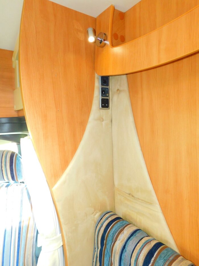 Chausson Flash 14 2012 Ford 2.2 Ddci. 3 to 4 Berth with 4 x 3Point Seat Belts and Only 26,000 miles from New Complete with Cab AIR CONDITIONING, Roof Mounted Solar Panel, Large Roll Out Awning and Bike Rack Deposit Taken - Image 30