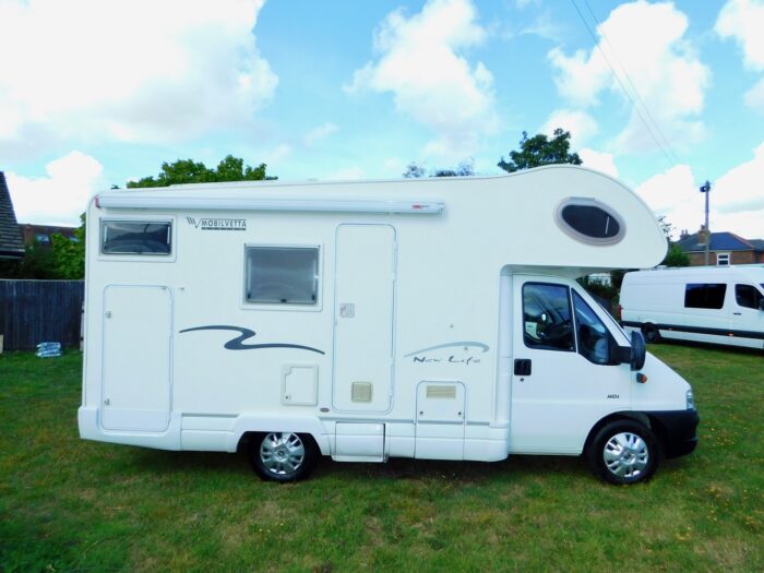 Mobilvetta New Life Peugeot Hdi 5 to 6 Berth with Bunk Beds 56 Plate and low Mileage. Superb Condition Throughout. A Super Motorhome with 4 x Seat Belts, Bunk Beds, Overcab Double Bed and a Convertible Dinette Bed. Now Sold - Image 20