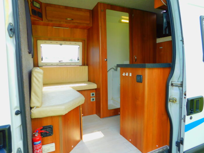 IVECO Daily 2.3 HPT Sports MOTOCROSS, Go Kart Motorhome Sports Race Van with rare to find FULL HEIGHT Garage and Shower Room with Flushing TOILET. Only 69,000 Miles £22,999 - Image 25