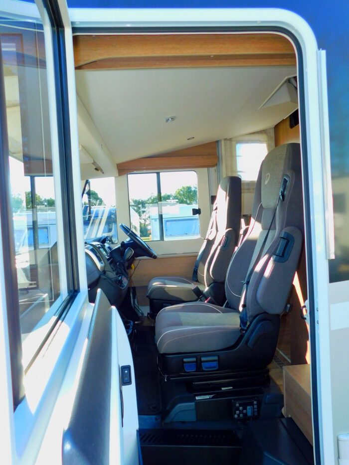 Dethleffs Grand Alpa I 7820-2 Fiat 2.3 AUTOMATIC 2 to 4 Berth Super Luxury A Class. 2019 69 Plate with Only 24,000 miles from New. £120,000 - Image 37