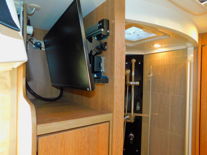 Dethleffs Grand Alpa I 7820-2 Fiat 2.3 AUTOMATIC 2 to 4 Berth Super Luxury A Class. 2019 69 Plate with Only 24,000 miles from New. £120,000 - Image 44