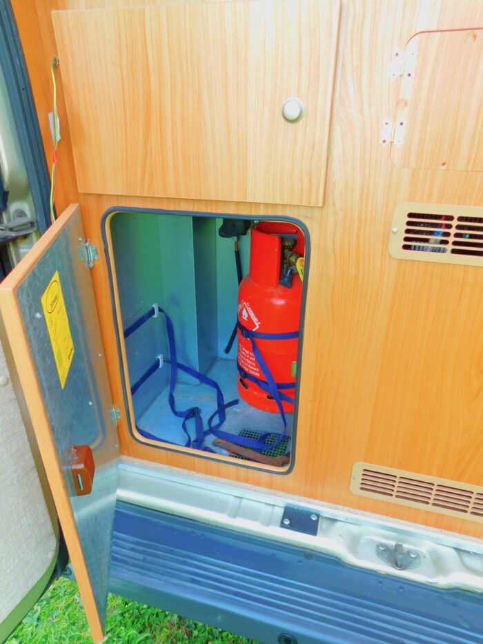 Autocruise Jazz Rare Ltd Edition Champagne Model Luxury 2 Berth with 4 x Seat Belts and Only 5.4m Long JUST ARRIVED £32,999 - Image 27