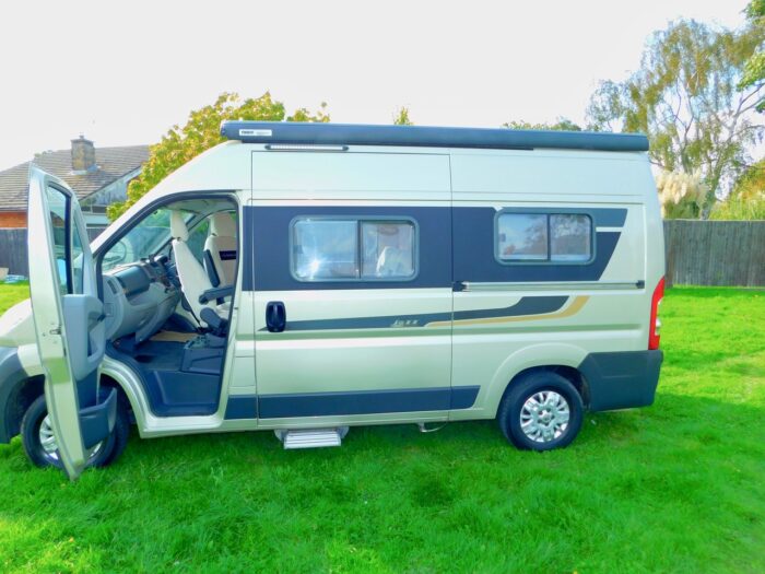 Autocruise Jazz Rare Ltd Edition Champagne Model Luxury 2 Berth with 4 x Seat Belts and Only 5.4m Long JUST ARRIVED