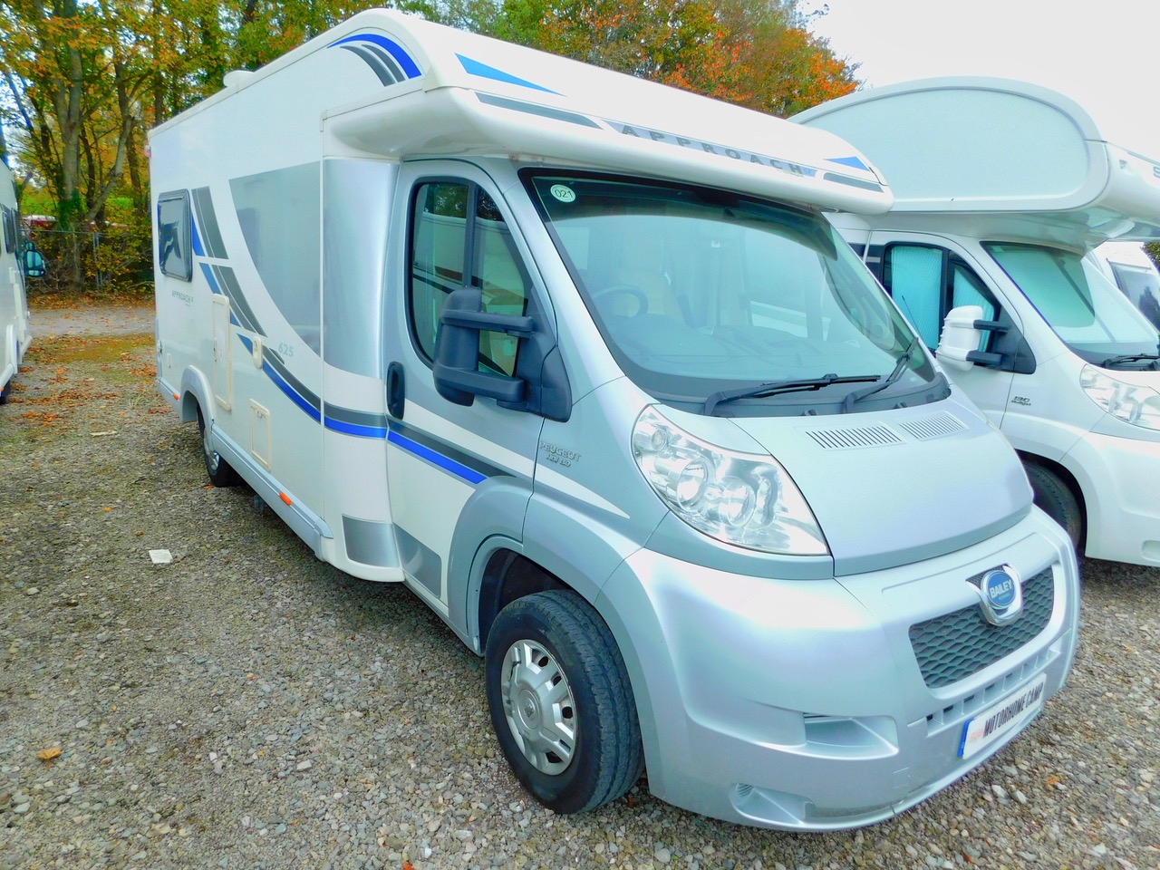 Bailey 625 Approach SE. Peugeot 2.2 Hdi Luxury 2 Berth with Huge Rear U Shape LOUNGE and Only 20,125 miles from New £34,999 - Image 3