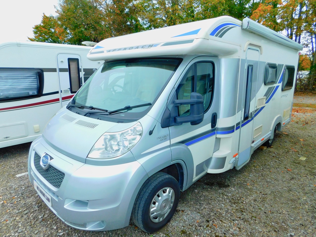 Bailey 625 Approach SE. Peugeot 2.2 Hdi Luxury 2 Berth with Huge Rear U Shape LOUNGE and Only 20,125 miles from New £34,999