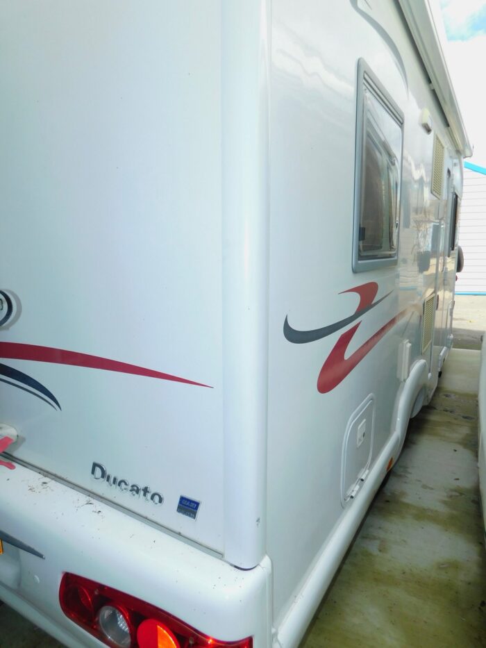 Rapido 786F Fiat 2.8 Luxury 4 Berth with Air Conditioning and Only 23,143 miles from New £23,999 - Image 18