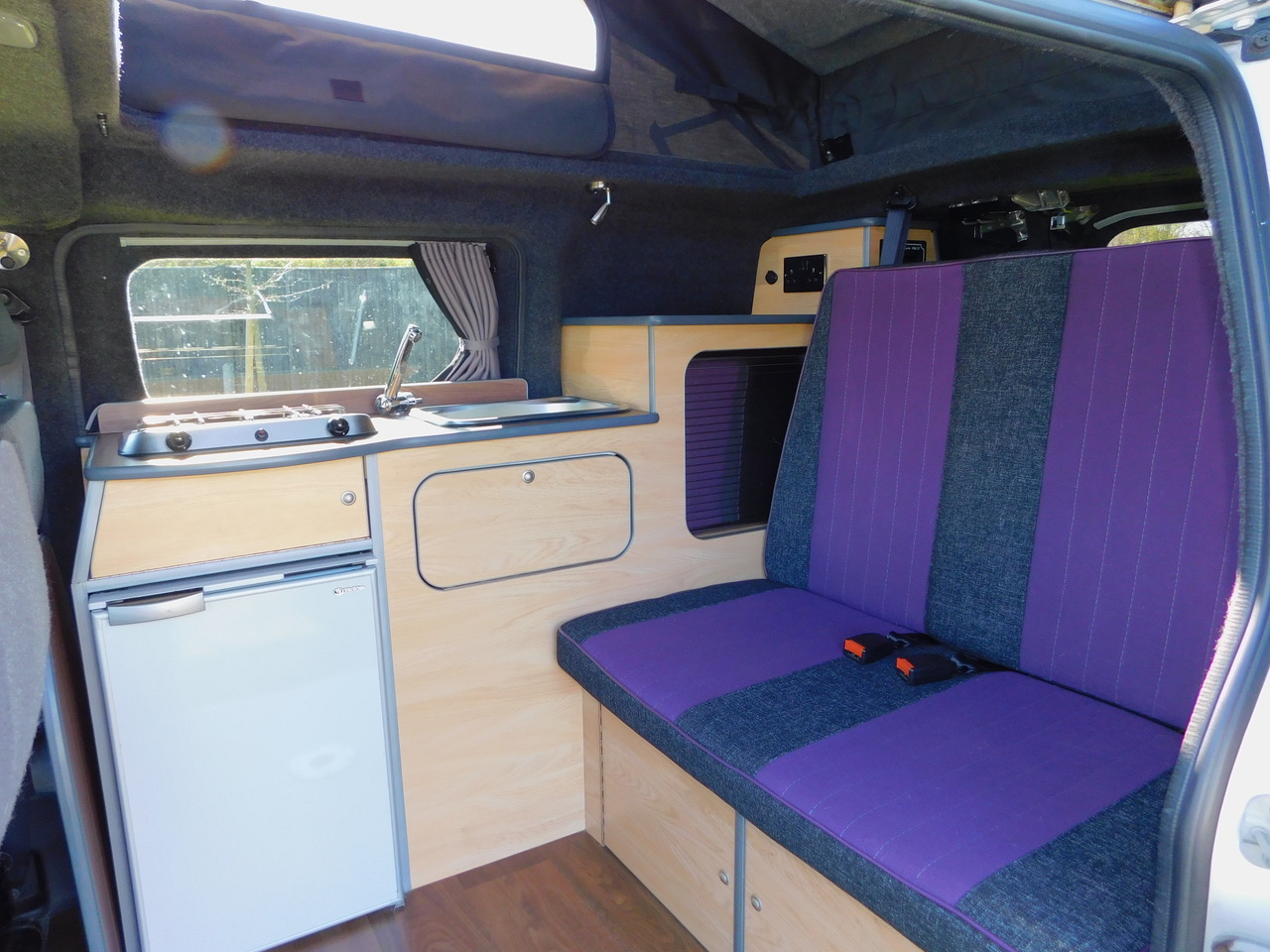 Sussex Campervans Nissan NV200 1.5 Dci Manual Gearbox 2 Berth Pop Top, 4 x Seat Belts. £21,000 - Image 13