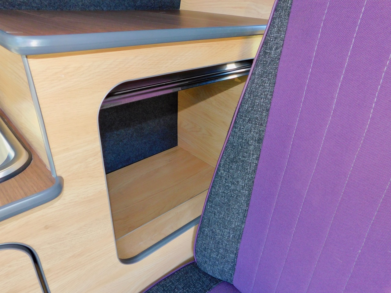 Sussex Campervans Nissan NV200 1.5 Dci Manual Gearbox 2 Berth Pop Top, 4 x Seat Belts. £21,000 - Image 24