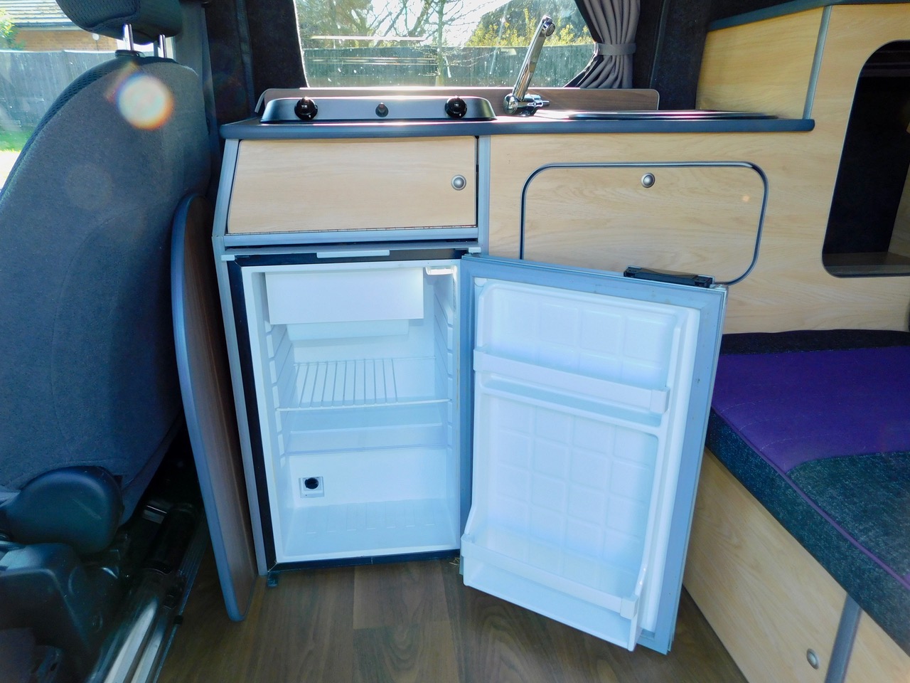 Sussex Campervans Nissan NV200 1.5 Dci Manual Gearbox 2 Berth Pop Top, 4 x Seat Belts. £21,000 - Image 6