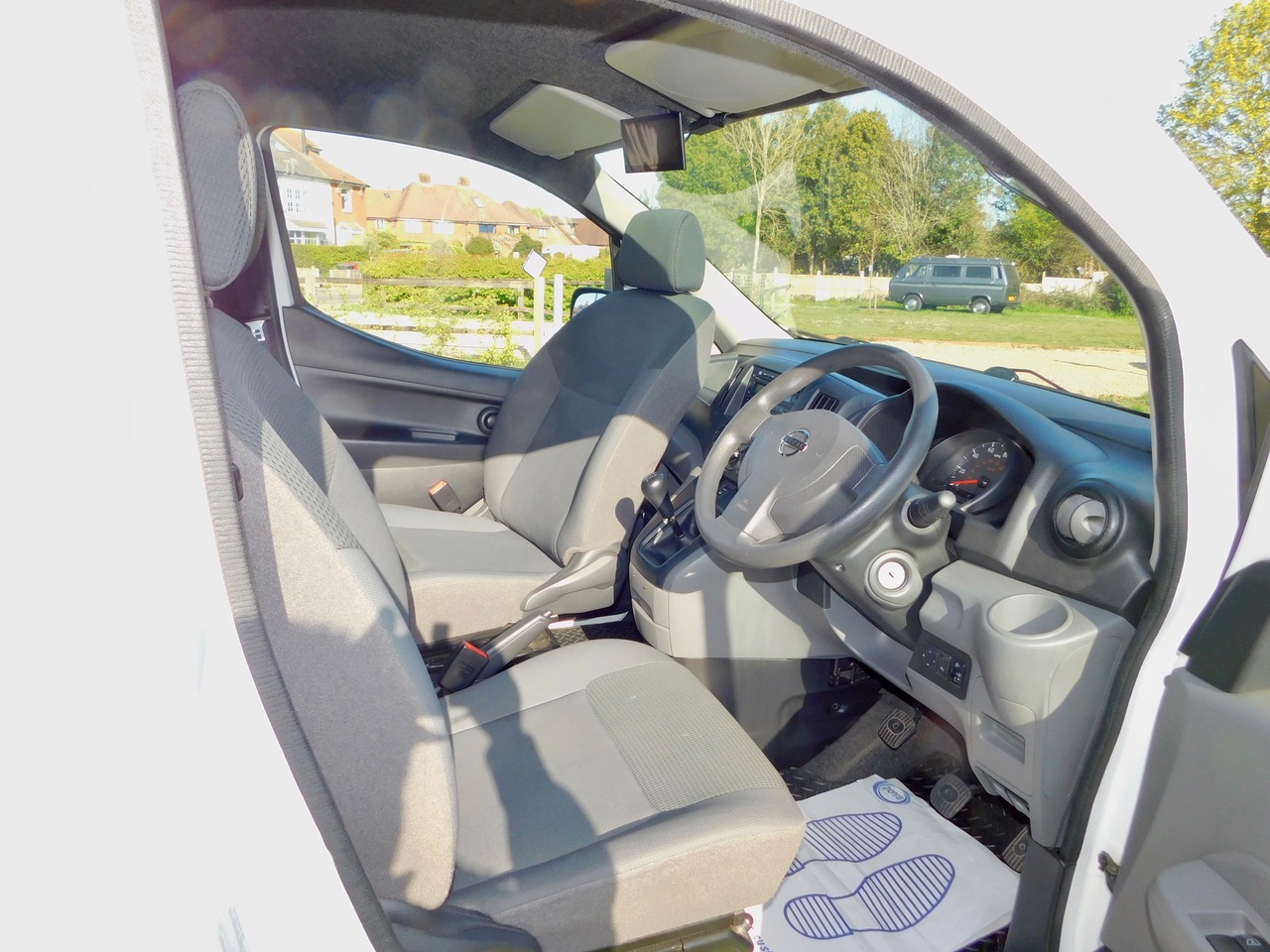 Sussex Campervans Nissan NV200 1.5 Dci Manual Gearbox 2 Berth Pop Top, 4 x Seat Belts. £21,000 - Image 19