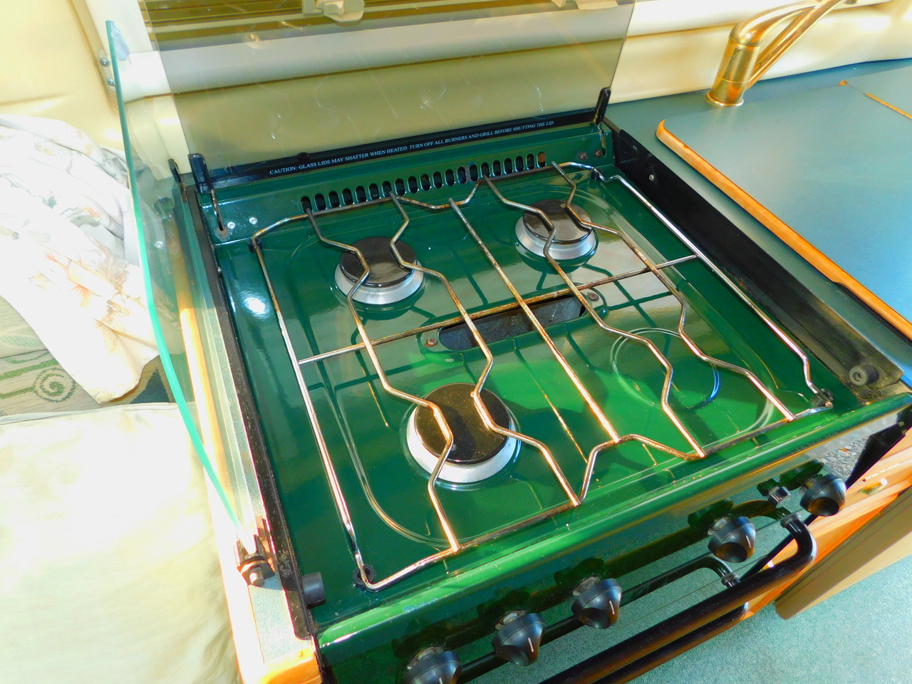 Auto-Sleeper Symbol Peugeot 1.9d Luxury 2 Berth 2002 02 plate With Only 72,500 miles from New. £19,999 - Image 9