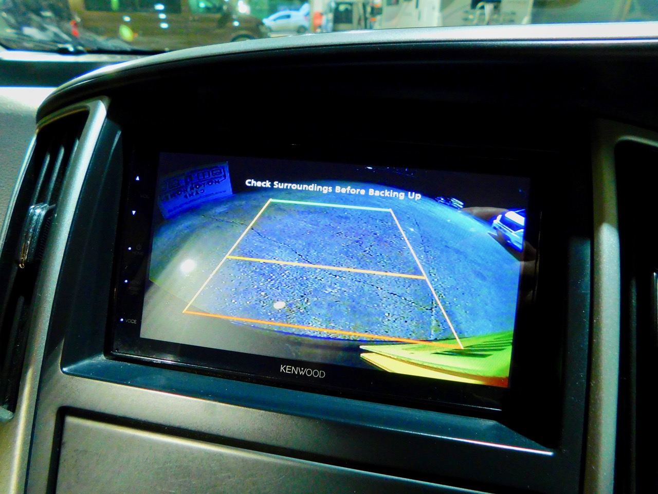 Wellhouse Nissan Serena 2.0 PETROL AUTOMATIC 2 Berth Campervan with Pop Top with 4 Seat Belts. LEZ Compliant. 2010 with Only 73,000 miles from New. Just 4.68 m or 15 ft 4 in Long and 1.695 m or 5 ft 6 in Wide and just 1.98m High.. £22,999 - Image 15