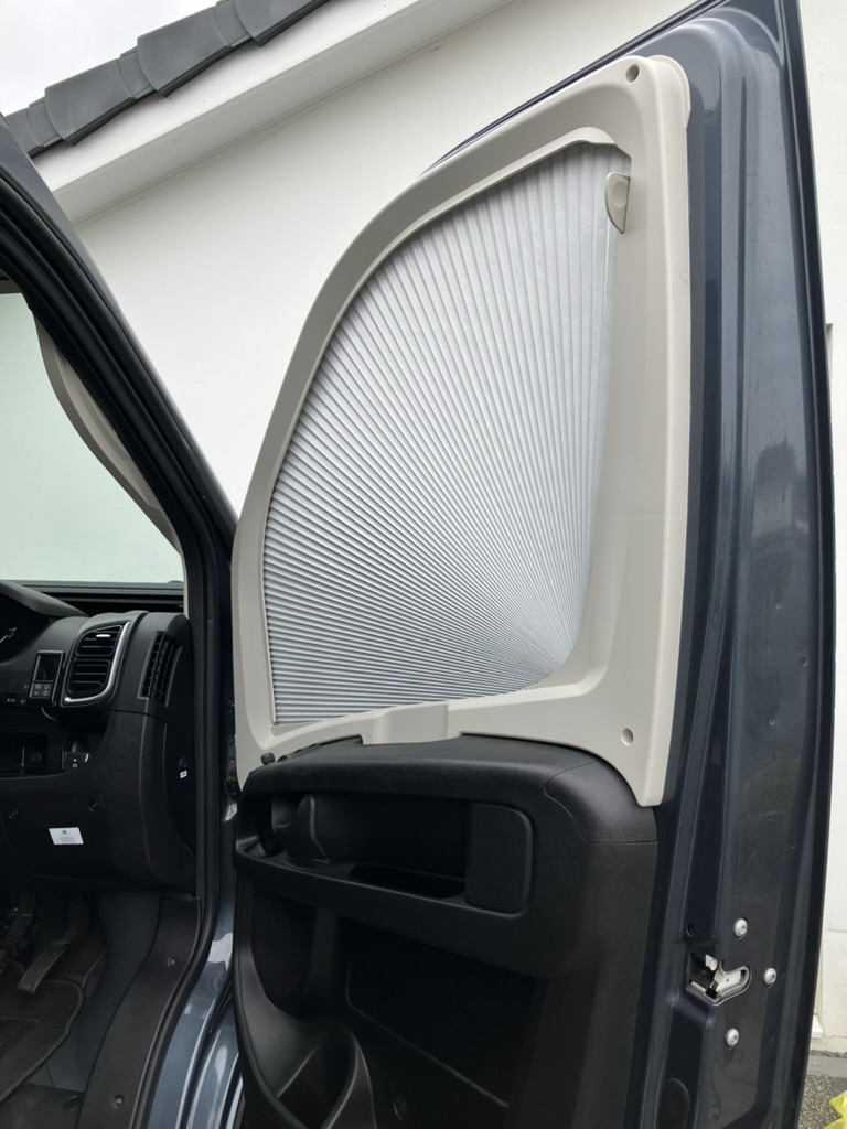 Adria Twin Supreme 640 SLB AUTOMATIC 2024 Luxury 2 Berth motorhome.Fiat extended warranty to 2029 £75,999 - Image 21