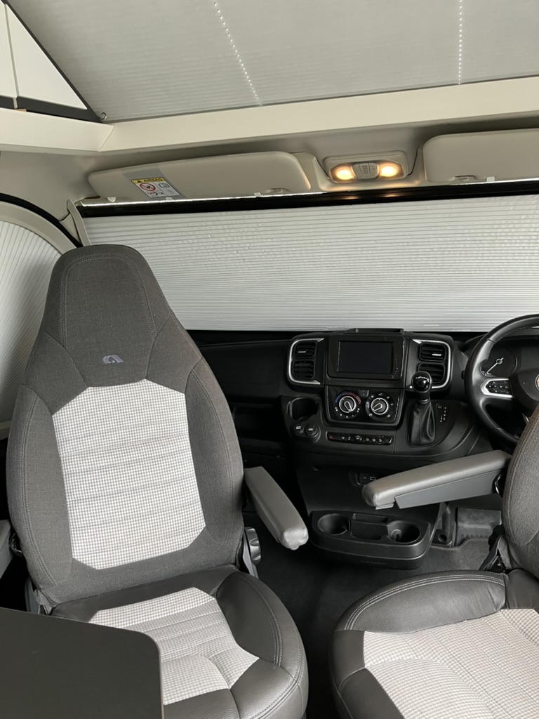 Adria Twin Supreme 640 SLB AUTOMATIC 2024 Luxury 2 Berth motorhome.Fiat extended warranty to 2029 £75,999 - Image 12