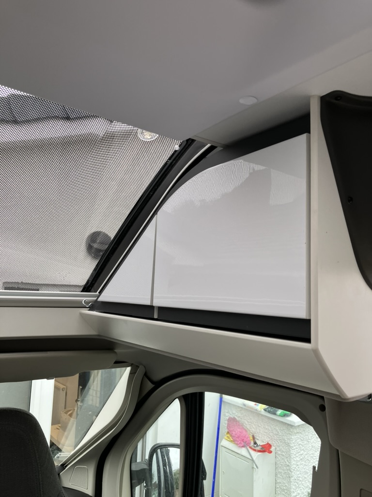 Adria Twin Supreme 640 SLB AUTOMATIC 2024 Luxury 2 Berth motorhome.Fiat extended warranty to 2029 £75,999 - Image 18