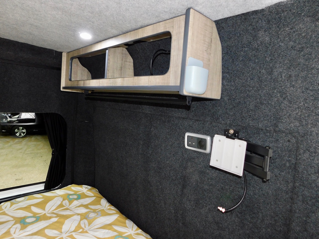 Peugeot 2.2 Hdi Bodans 2 Berth Camper Van. 2014 with Only 38,000 miles. Only 5.4M in Length. Easy to Drive, Park and Manoeuvre in the smallest of parking spaces. Fixed Double Bed. £32,999 - Image 9