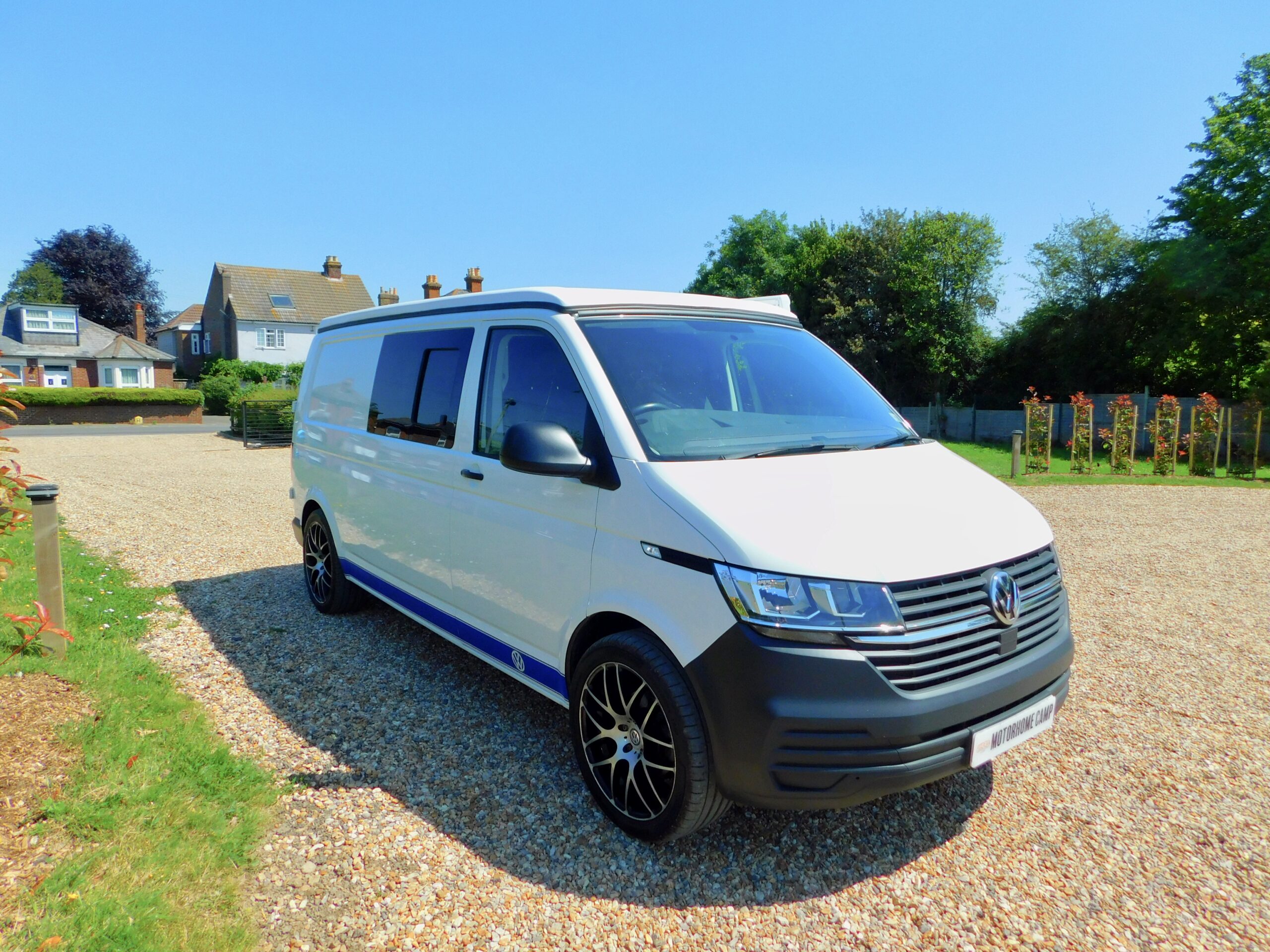 VW T6.1 LWB Pop Top November 2022 72 plate 4 BERTH with 5 SEAT BELTS and Only 35,520 miles from New. Beautiful Condition Throughout. £46,999