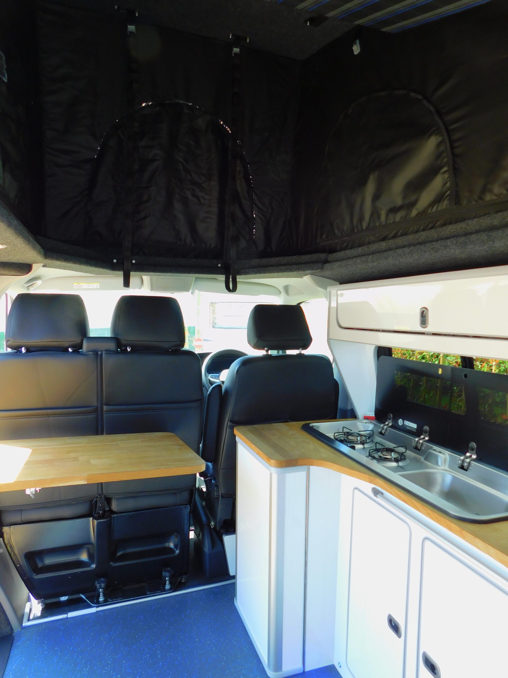 VW T6.1 LWB Pop Top November 2022 72 plate 4 BERTH with 5 SEAT BELTS and Only 35,520 miles from New. Beautiful Condition Throughout. £46,999 - Image 5