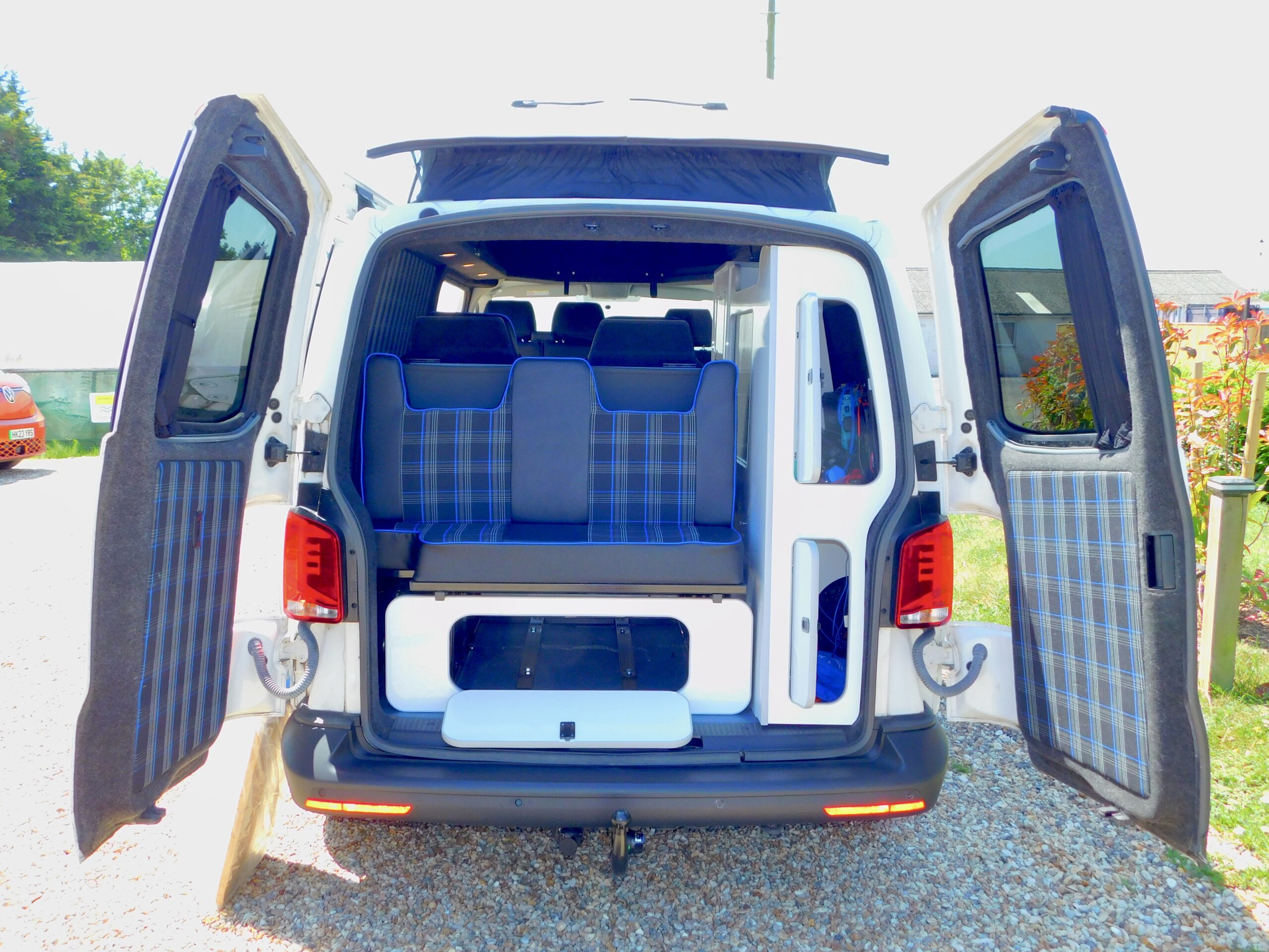 VW T6.1 LWB Pop Top November 2022 72 plate 4 BERTH with 5 SEAT BELTS and Only 35,520 miles from New. Beautiful Condition Throughout. £46,999 - Image 21